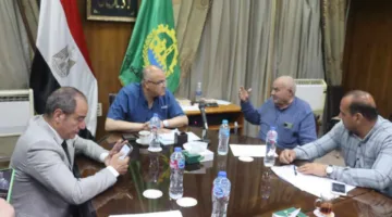 محافظ القليوبية ينظم اجتماعه الأسبوعي لمعالجة شكاوى وطلبات المواطنين