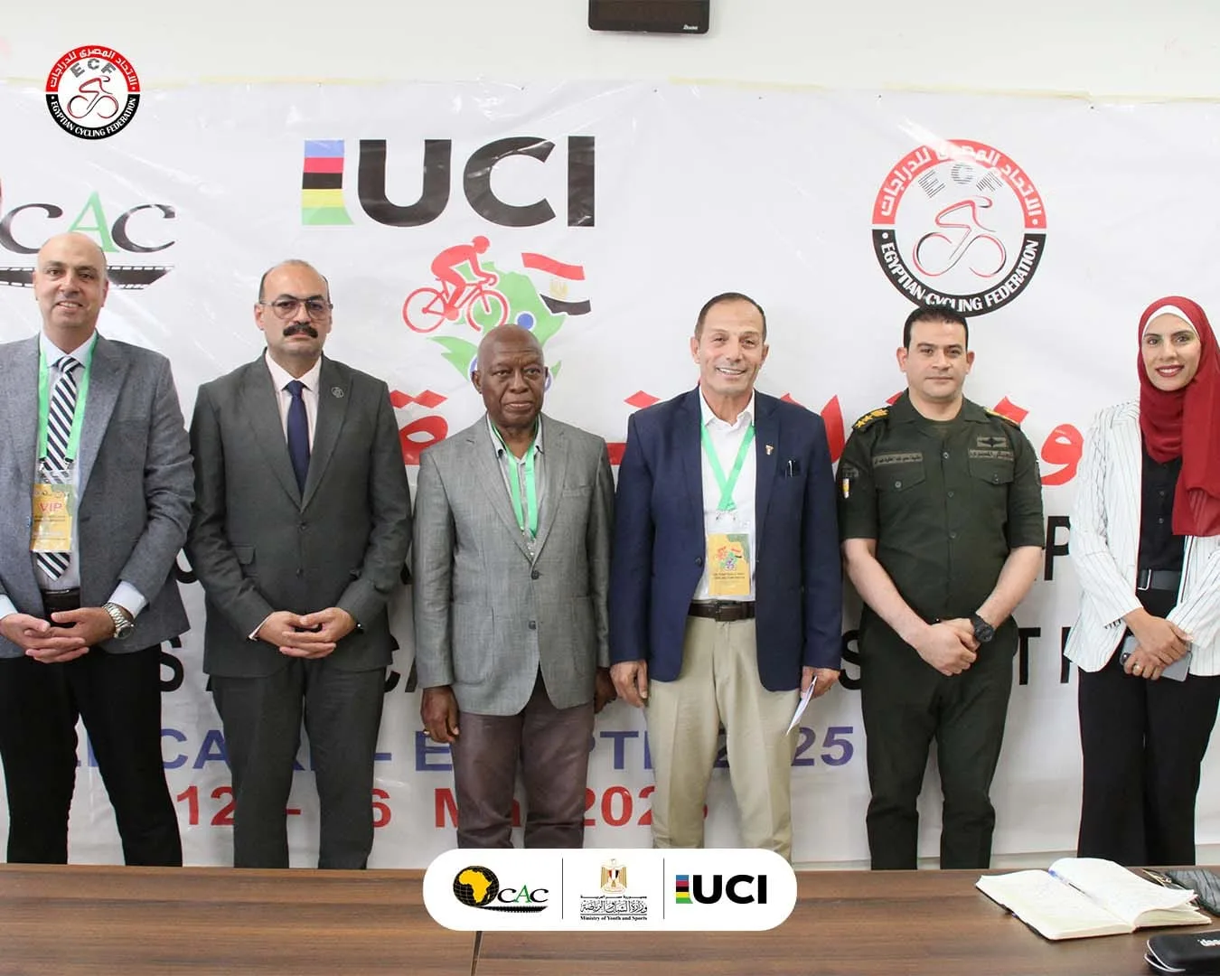 رئيس اتحاد الدراجات يرحب بالدول المشاركة في بطولة أفريقيا للمضمار رئيس اتحاد الدراجات يرحب بالدول المشاركة في بطولة أفريقيا للمضمار