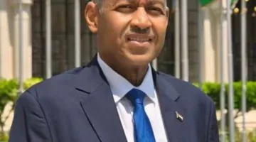 السفير السوداني بالقاهرة: قضايا السودان ستكون مطروحة أمام القمتين السياسية والاقتصادية في بغداد