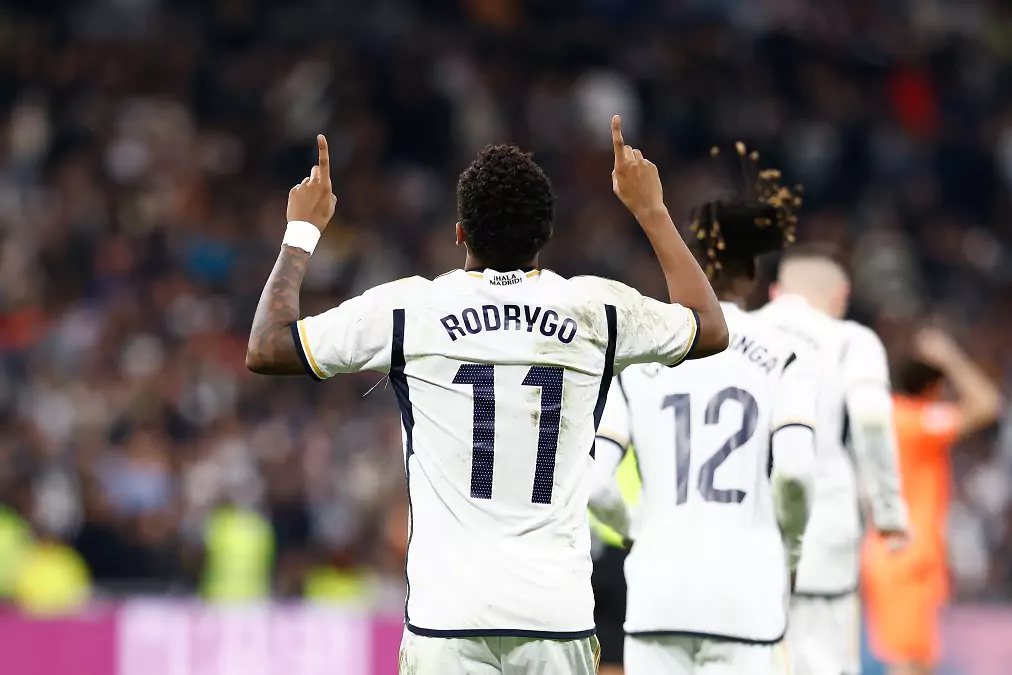 باريس ينافس ليفربول على استقطاب رودريجو من ريال مدريد