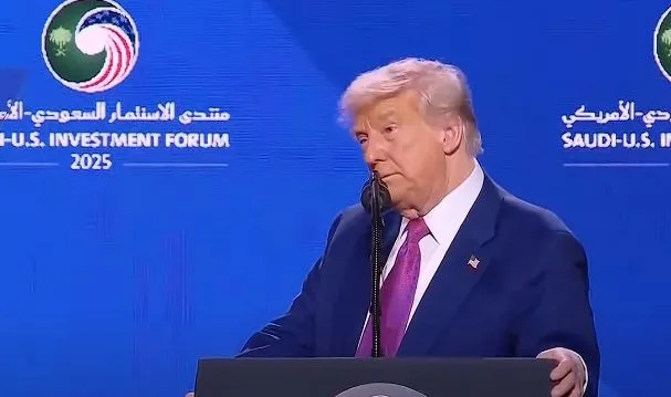 ترامب: قريبا ستنضم السعودية إلى اتفاقيات إبراهيم.. وستفعلون ذلك في الوقت المناسب لكم. ترامب: قريبا ستنضم السعودية إلى اتفاقيات إبراهيم.. وستفعلون ذلك في الوقت المناسب لكم.