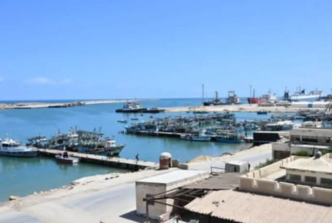 إعادة تشغيل ميناء العريش البحري بعد تحسن الظروف الجوية إعادة تشغيل ميناء العريش البحري بعد تحسن الظروف الجوية