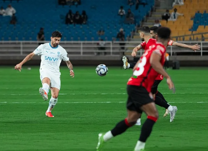 الهلال يكتسح الرائد بخماسية في الدوري السعودي الهلال يكتسح الرائد بخماسية في الدوري السعودي