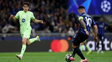 إنتر ميلان يتقدم على برشلونة بهدفين في الشوط الأول بدوري الأبطال
