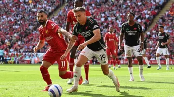 ليفربول وأرسنال يقتسمان النقاط في قمة مثيرة بالدوري الإنجليزي