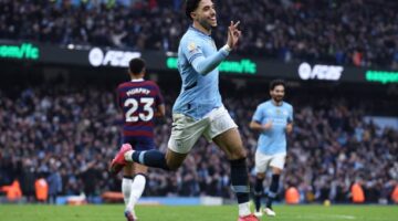 مرموش يقود هجوم مانشستر سيتي أمام وولفرهمبتون