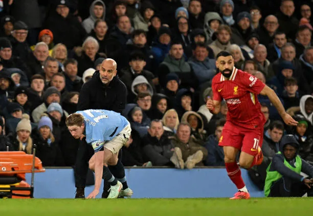 محمد صلاح يوجه دعوة لدي بروين: نرحب به في ليفربول.