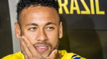 نيمار: طفلي يتلقى عروضًا من أندية تنافس في دوري أبطال أوروبا