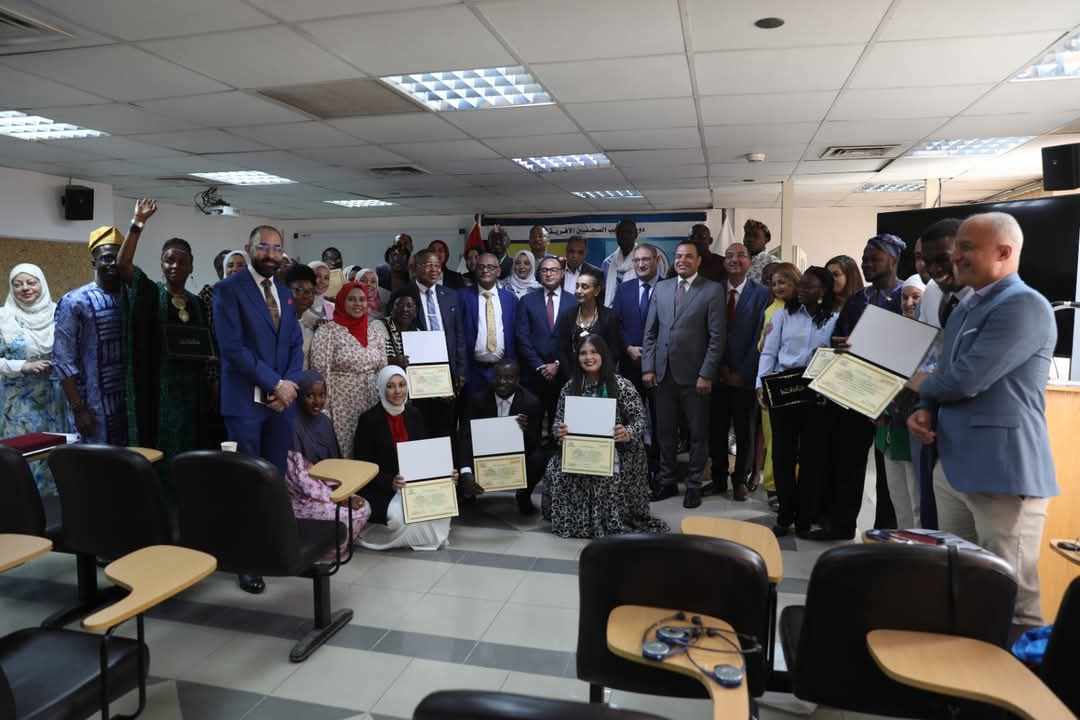 "الأعلى للإعلام" يختتم الدورة التدريبية الـ60 للصحفيين الأفارقة "الأعلى للإعلام" يختتم الدورة التدريبية الـ60 للصحفيين الأفارقة