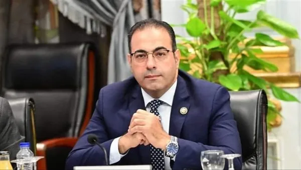رئيس اتحاد المصريين في الخارج: تأهيل 10 آلاف عامل للسفر للخارج سنويًا رئيس اتحاد المصريين في الخارج: تأهيل 10 آلاف عامل للسفر للخارج سنويًا