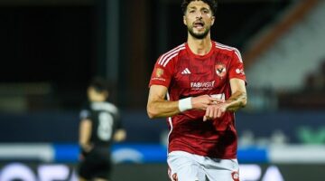 وسام أبو علي يقود هجوم الأهلي لمواجهة حرس الحدود في الدوري