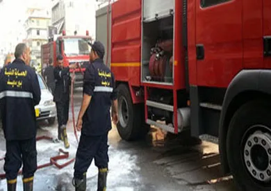 الحماية المدنية تتدخل لإخماد حريق في مبنى يتكون من 4 طوابق بالمريوطية.. والبحث يشير إلى ماس كهربائي كسبب رئيسي. الحماية المدنية تتدخل لإخماد حريق في مبنى يتكون من 4 طوابق بالمريوطية.. والبحث يشير إلى ماس كهربائي كسبب رئيسي.