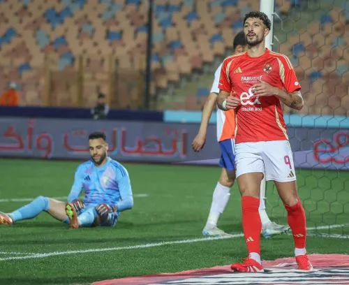 تقنية الفيديو تحرم وسام أبو علي من هدف أمام المصري تقنية الفيديو تحرم وسام أبو علي من هدف أمام المصري