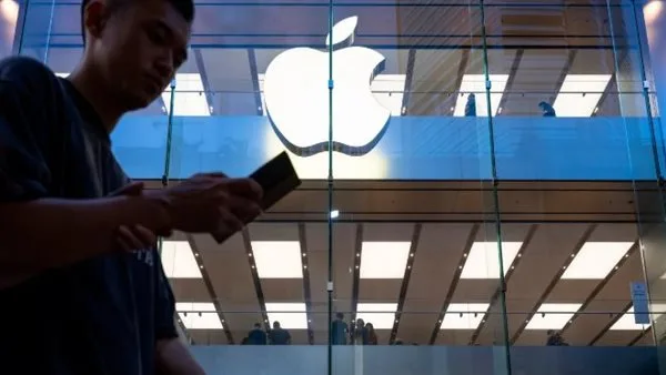 آبل تقسم إطلاق آيفون 18 إلى مرحلتين في عام 2026 آبل تقسم إطلاق آيفون 18 إلى مرحلتين في عام 2026
