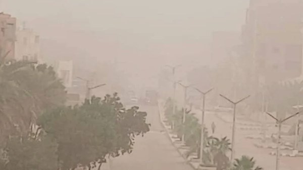 آخر أخبار الوادي الجديد| رفع درجة الاستعداد لمواجهة العاصفة الترابية.. وتوجيهات بدعم الاستثمار الجاد آخر أخبار الوادي الجديد| رفع درجة الاستعداد لمواجهة العاصفة الترابية.. وتوجيهات بدعم الاستثمار الجاد