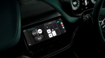 أبل تقدم CarPlay Ultra لأول مرة في سيارات أستون مارتن