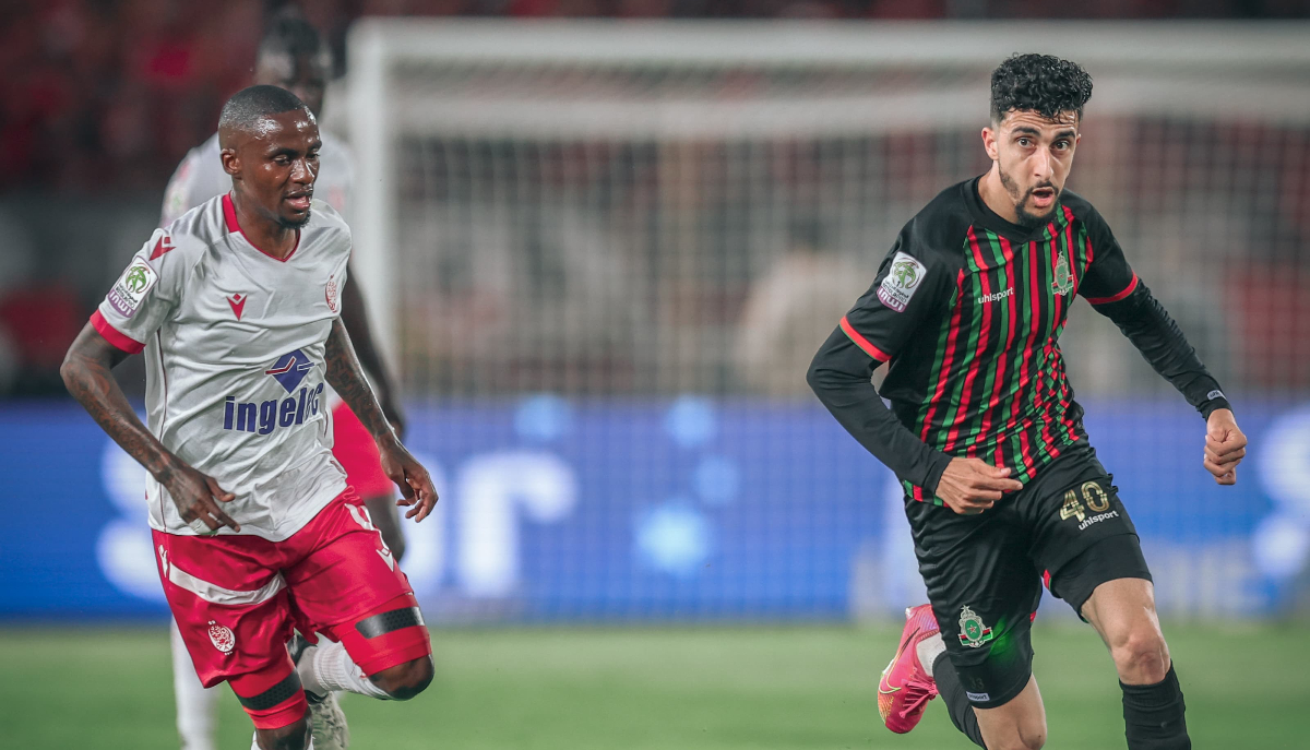 أحداث شغب على هامش مباراة الوداد ضد الجيش الملكي أحداث شغب على هامش مباراة الوداد ضد الجيش الملكي