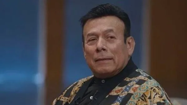 أحداثه مختلفة.. أحمد ماهر يكشف رأيه في تقديم نسخة جديدة من فيلم “شمس الزناتي”.. خاص أحداثه مختلفة.. أحمد ماهر يكشف رأيه في تقديم نسخة جديدة من فيلم “شمس الزناتي”.. خاص