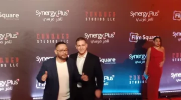 أحمد رزق وابنه ولقاء الخميسي وزوجها في العرض الأول لفيلم “المشروع X”