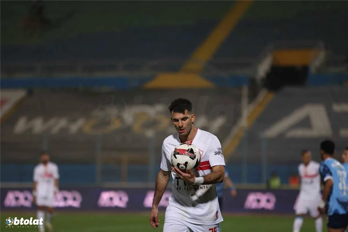 أحمد سليمان عن عودة زيزو لتدريبات الزمالك: توجد كواليس كثيرة لا أحد يعلمها أحمد سليمان عن عودة زيزو لتدريبات الزمالك: توجد كواليس كثيرة لا أحد يعلمها