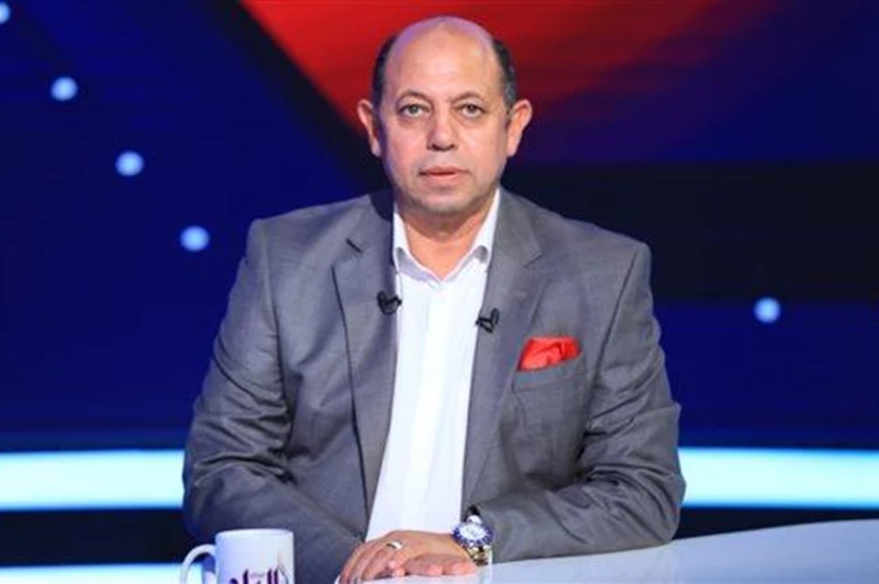 أحمد سليمان: هناك محاولات ودية لحسم ملف زيزو.. وقد نراه يلعب خارج مصر أحمد سليمان: هناك محاولات ودية لحسم ملف زيزو.. وقد نراه يلعب خارج مصر
