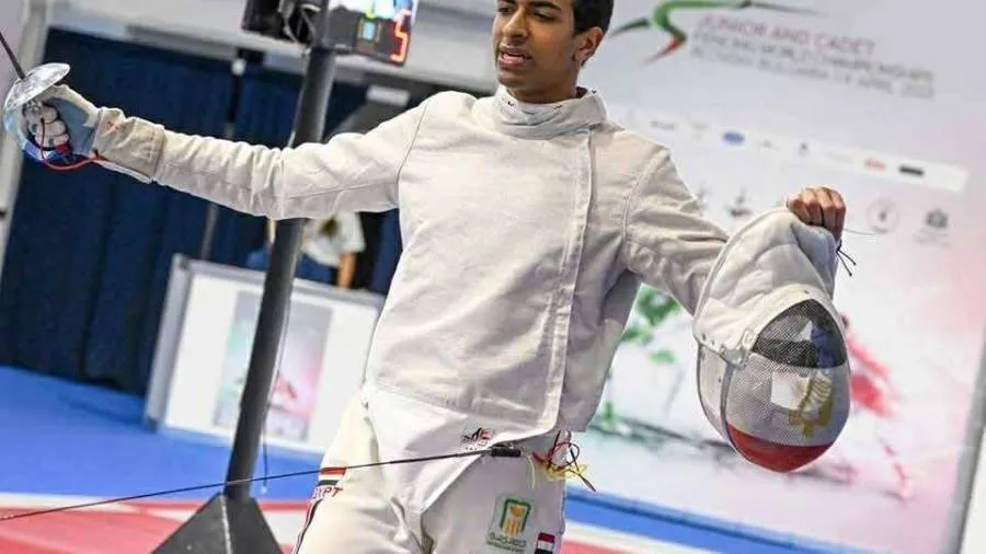 أحمد هشام ينضم إلى ثلاثي المنتخب في المرحلة الأساسية لكأس العالم لسلاح السيف في مدريد أحمد هشام ينضم إلى ثلاثي المنتخب في المرحلة الأساسية لكأس العالم لسلاح السيف في مدريد