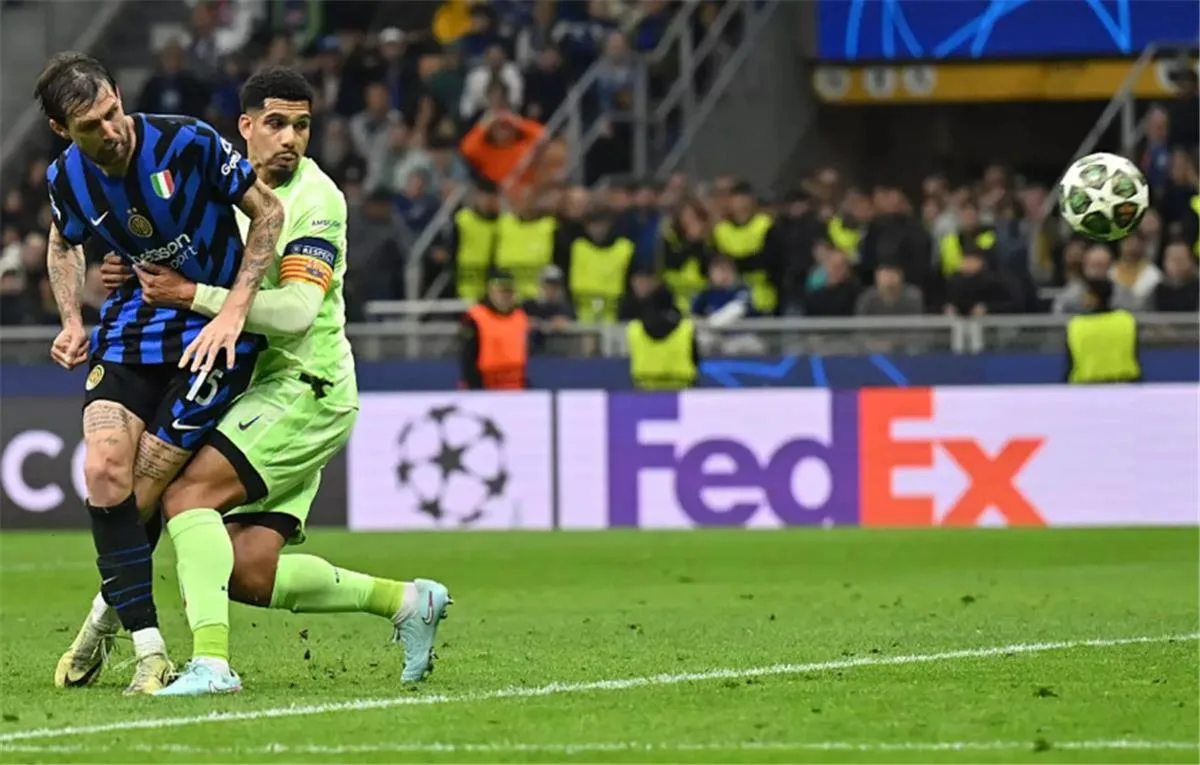 أراوخو يطمئن جماهير برشلونة بعد توديع دوري أبطال أوروبا أمام إنتر ميلان أراوخو يطمئن جماهير برشلونة بعد توديع دوري أبطال أوروبا أمام إنتر ميلان