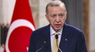 الرئيس التركي يتحدث مع نظيره السوري في مدينة إسطنبول