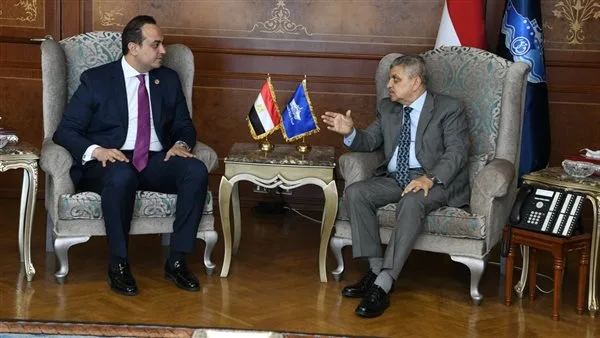أسامة ربيع: الخدمات الطبية بقناة السويس تطورت مؤخرًا أسامة ربيع: الخدمات الطبية بقناة السويس تطورت مؤخرًا