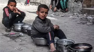 محامون وقضاة من بريطانيا يدعون لمحاسبة مسؤولين إسرائيليين على جرائم الحرب في غزة