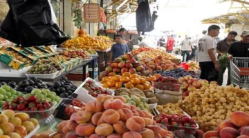 أسعار الخضروات والفاكهة بالغربية اليوم السبت 10 مايو 2025