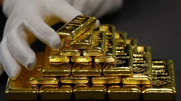 هل يُعتبر الذهب الخيار الأفضل للاستثمار في ظل تفاقم الدين الأمريكي؟