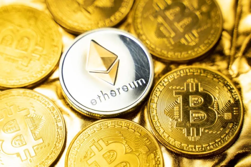 أسعار العملات الرقمية اليوم الجمعة: انخفاض 1.5% لبيتكوين أسعار العملات الرقمية اليوم الجمعة: انخفاض 1.5% لبيتكوين