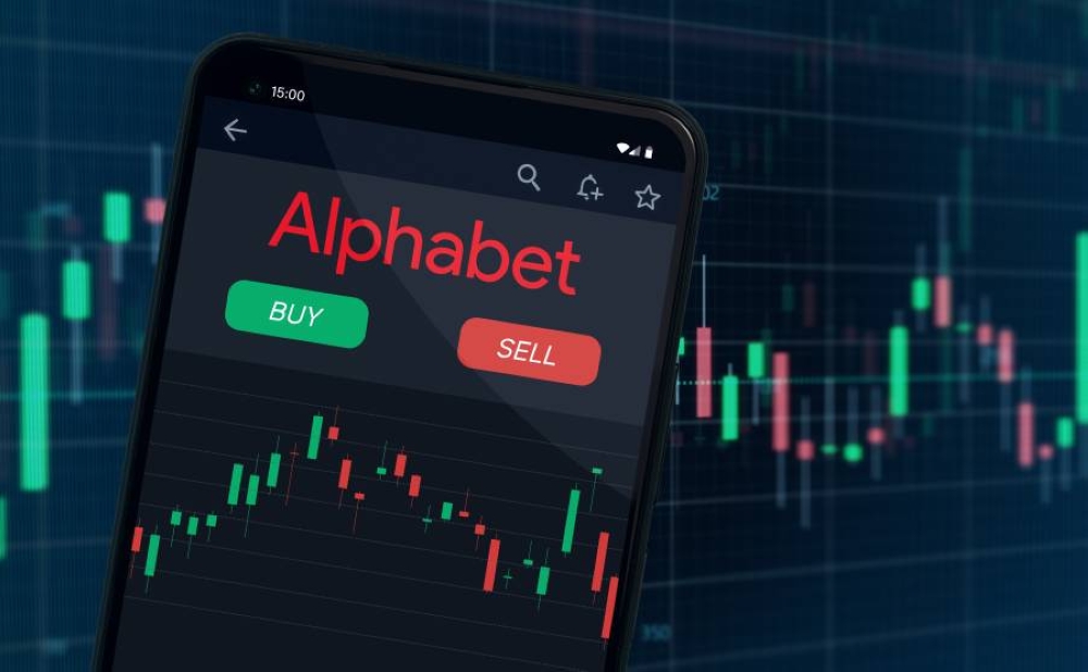 أسهم «ألفابت» ترتفع مع زيادة رهانات الذكاء الاصطناعي في قوة الإعلانات أسهم «ألفابت» ترتفع مع زيادة رهانات الذكاء الاصطناعي في قوة الإعلانات