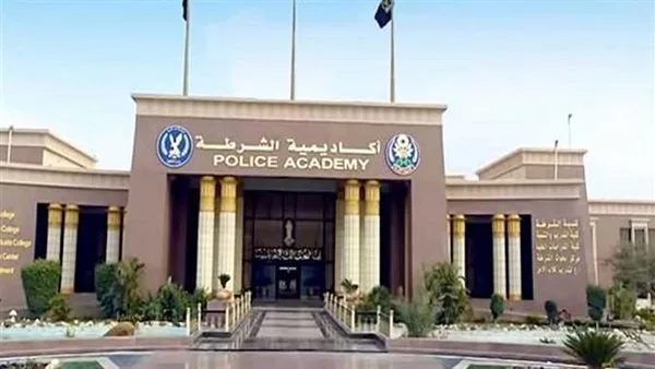 أكاديمية الشرطة تستقبل وفدًا من كبار ضباط رواندا وعدة دول إفريقية أكاديمية الشرطة تستقبل وفدًا من كبار ضباط رواندا وعدة دول إفريقية