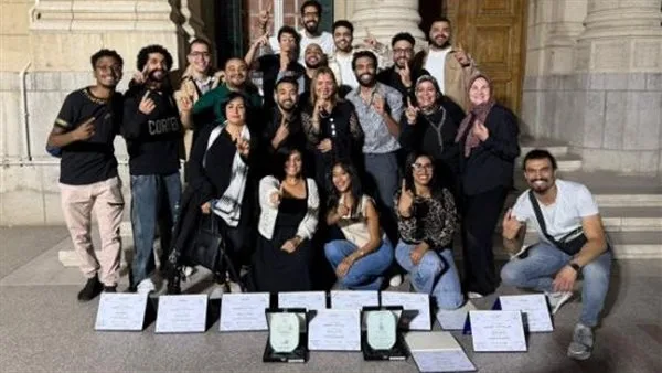 أكاديمية الفنون تحصد درع التميز.. وتؤكد: ريادتها بـ45 جائزة متنوعة أكاديمية الفنون تحصد درع التميز.. وتؤكد: ريادتها بـ45 جائزة متنوعة