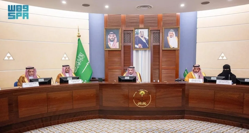 أمير القصيم يترأس اجتماع المجلس الاستشاري للاستثمار في المنطقة أمير القصيم يترأس اجتماع المجلس الاستشاري للاستثمار في المنطقة