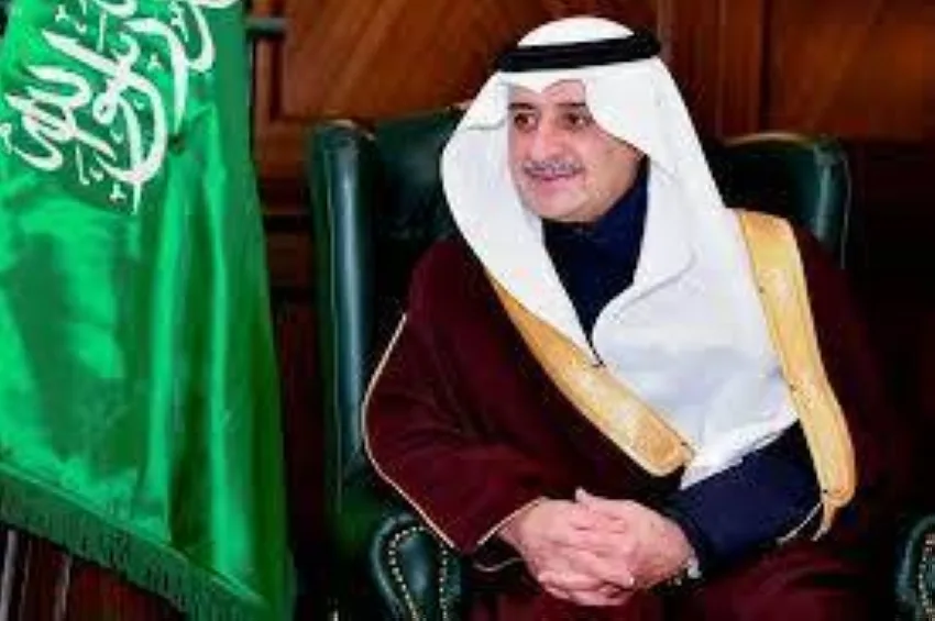 أمير تبوك يأمر بالاستمرار في العمل خلال عطلة عيد الأضحى أمير تبوك يأمر بالاستمرار في العمل خلال عطلة عيد الأضحى