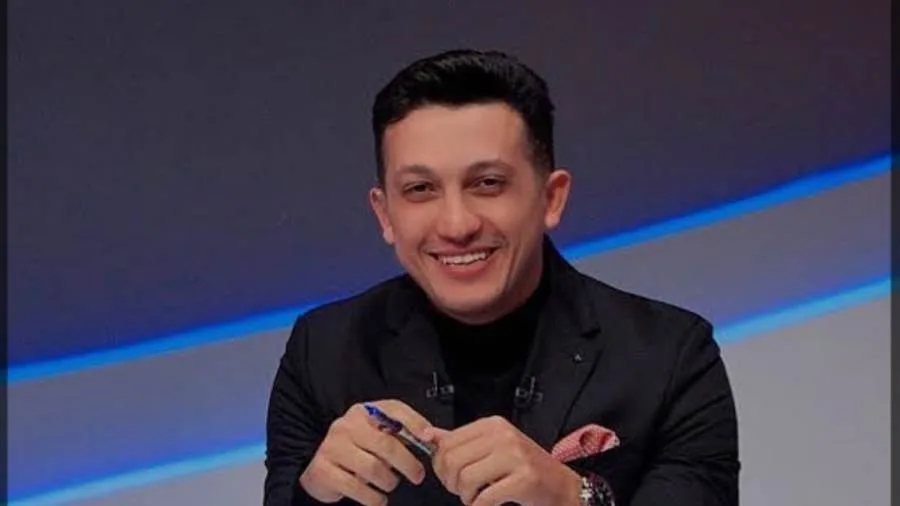 أمير هشام: "التصويت" يحسم موقف بيسيرو مع الزمالك أمير هشام: "التصويت" يحسم موقف بيسيرو مع الزمالك