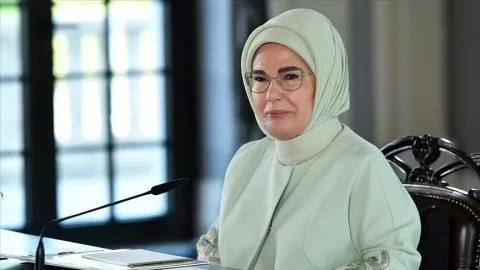 أمينة أردوغان تلتقي “أم الإمارات” في إسطنبول أمينة أردوغان تلتقي “أم الإمارات” في إسطنبول