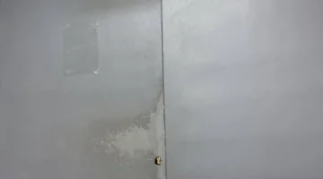 أوس أوس يطلب من جمهوره الدعاء لوالدته بعد نقلها إلى المستشفى