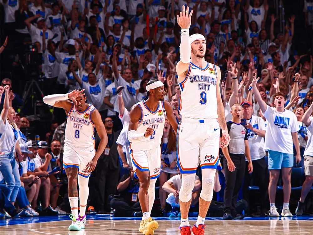 أوكلاهوما سيتي تتفوق على مينيسوتا بقيادة غلجيوس-ألكسندر في دوري الـNBA أوكلاهوما سيتي تتفوق على مينيسوتا بقيادة غلجيوس-ألكسندر في دوري الـNBA