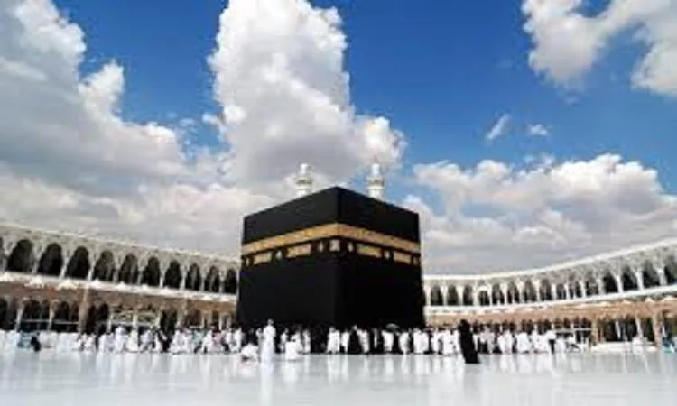 أيهما أولى : الحج أم تجهيز البنات؟ أيهما أولى : الحج أم تجهيز البنات؟