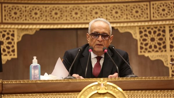 إحالة 3 طلبات مناقشة حول الخطاب الديني والوقف الخيري إلى لجنة الأوقاف بالشيوخ إحالة 3 طلبات مناقشة حول الخطاب الديني والوقف الخيري إلى لجنة الأوقاف بالشيوخ
