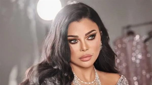 إخطار من نقابة المهن التمثيلية بعدم منح تصاريح لهيفاء وهبي بسبب إساءتها للمصريين: هل سيؤثر ذلك على فيلمها الجديد؟ إخطار من نقابة المهن التمثيلية بعدم منح تصاريح لهيفاء وهبي بسبب إساءتها للمصريين: هل سيؤثر ذلك على فيلمها الجديد؟