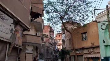 إخلاء منزل آيل للسقوط بمدينة طوخ حفاظًا على سلامة المواطنين