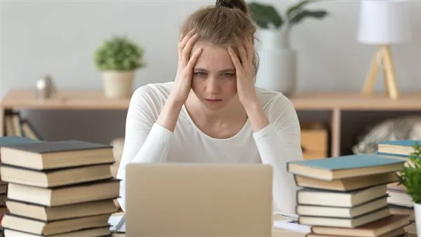 إذا كنت تعاني من نسيان المفاتيح.. طبيب يقدم نصائح للتغلب على ضعف التركيز
