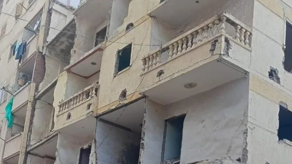 إزالة العقارات الآيلة للسقوط شرقي الإسكندرية لخطورتها الداهمة إزالة العقارات الآيلة للسقوط شرقي الإسكندرية لخطورتها الداهمة
