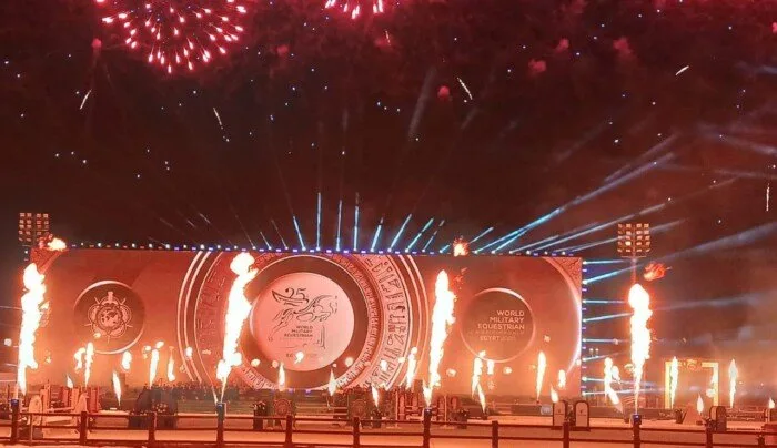 إشادة كبيرة بالافتتاح المبهر لبطولة العالم العسكرية للفروسية إشادة كبيرة بالافتتاح المبهر لبطولة العالم العسكرية للفروسية