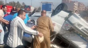 إصابة 10 أشخاص في انقلاب ميكروباص على الطريق الصحراوي الشرقي بالمنيا